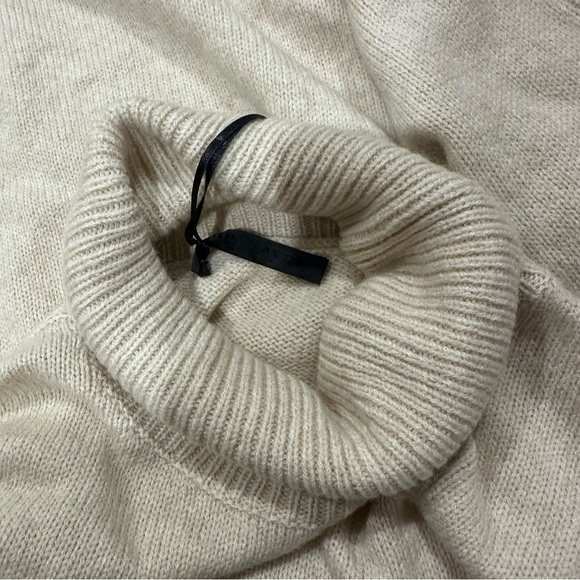 Jenni Kayne Atlas Turtleneck Sweater Wool Camel Hair - Picture 9 of 9